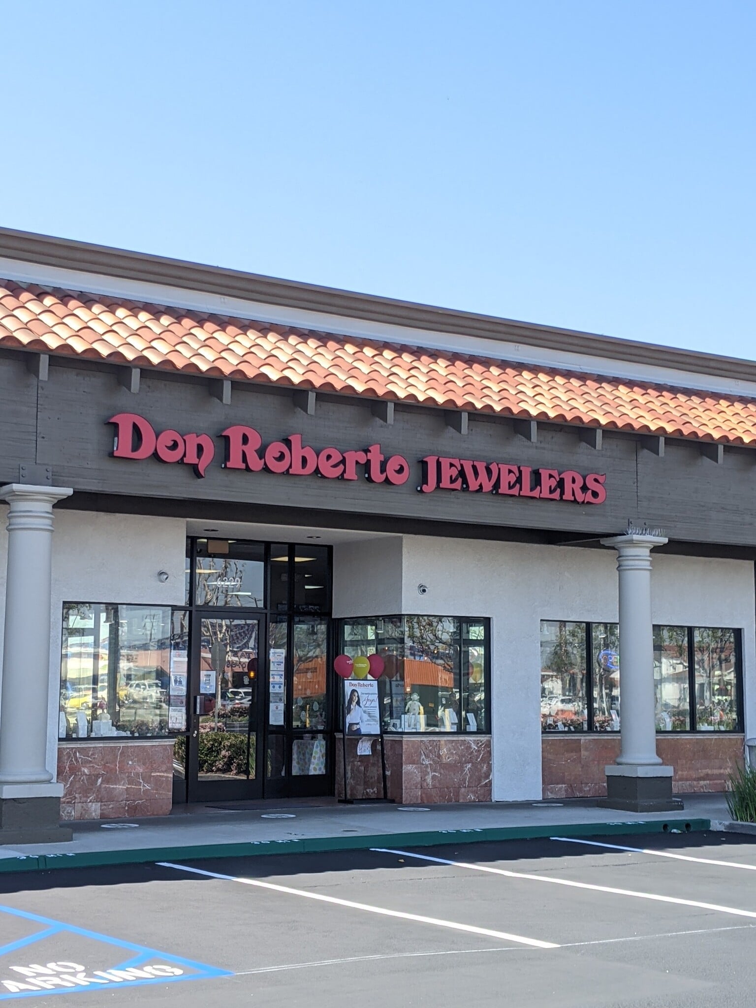 6201-6391 S Atlantic Ave, Bell, CA à louer Photo principale– Image 1 sur 10