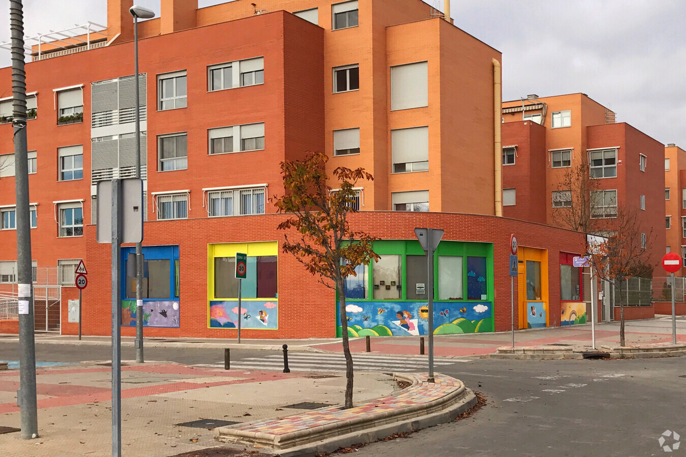 Calle De Montserrat Roig, 59, Torrejón de Ardoz, MAD 28850 - Lot Puerta L2, Esc. 1 -  - Photo intérieure - Image 1 of 1