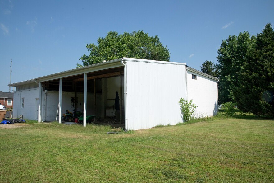 719 S DuPont Blvd, Milford, DE à vendre - Photo de l’immeuble – Image 3 sur 32