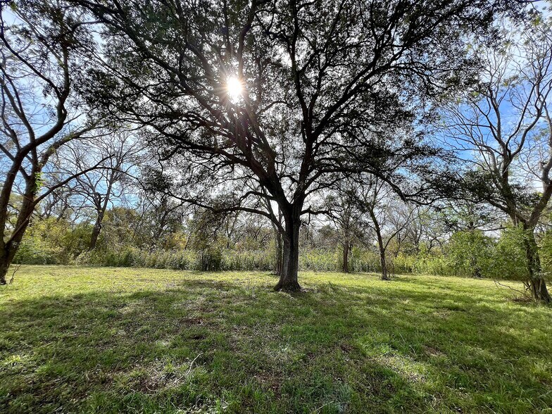 0 Hwy 35, Van Vleck, TX à vendre - Photo principale – Image 1 sur 34