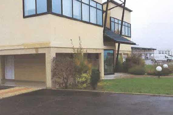 Plus de détails pour Bureau à vendre