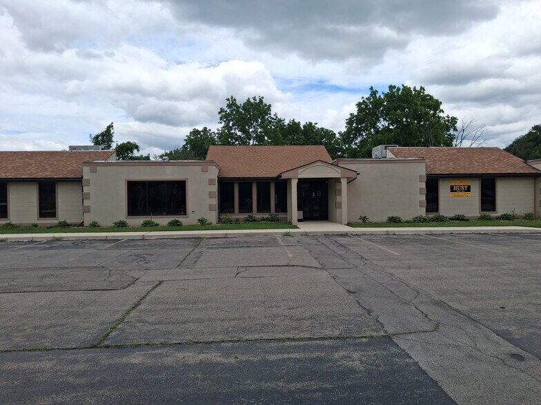 8600 Sheridan Dr, Buffalo, NY à louer - Photo de l’immeuble – Image 3 sur 15