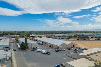 615-621 Kansas Ave, Modesto, CA - VUE AÉRIENNE  vue de carte - Image1