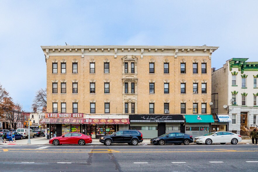 243 Troy Ave, Brooklyn, NY à vendre - Photo principale – Image 2 sur 16