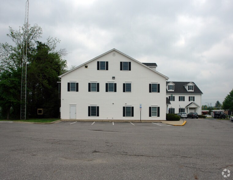 2015-2025 Chaneyville Rd, Owings, MD à louer - Photo de l’immeuble – Image 2 sur 8