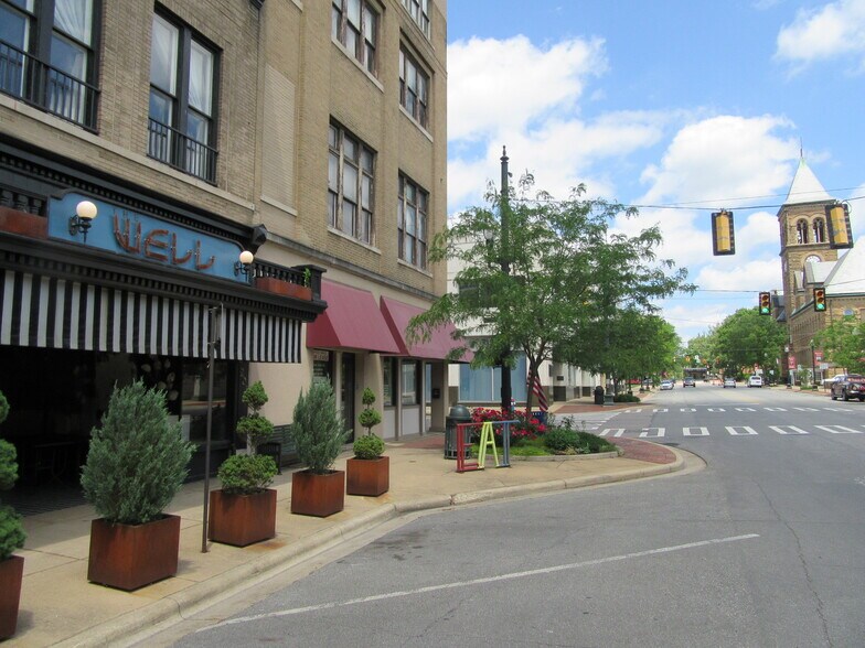 201 S Broad St, Lancaster, OH à louer - Photo de l’immeuble – Image 2 sur 2
