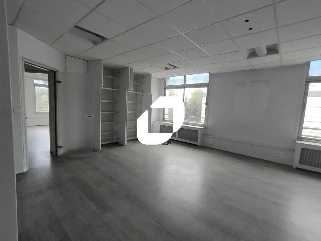 Bureau dans Argenteuil à louer Photo de l’immeuble– Image 1 sur 18