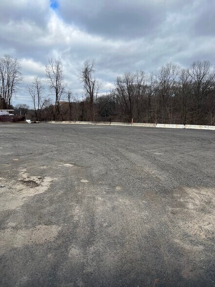 2115 Albany Post Rd, Montrose, NY à louer - Aérien – Image 1 sur 3