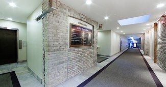 Plus de détails pour 100 Lombard St, Toronto, ON - Différents types d’espaces à louer