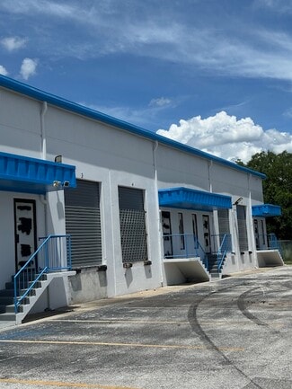 Plus de détails pour 2213-2221 Forsyth Rd, Orlando, FL - Industriel/Logistique à louer