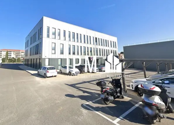 Bureau dans Marseille à louer - Photo de l’immeuble – Image 2 sur 4
