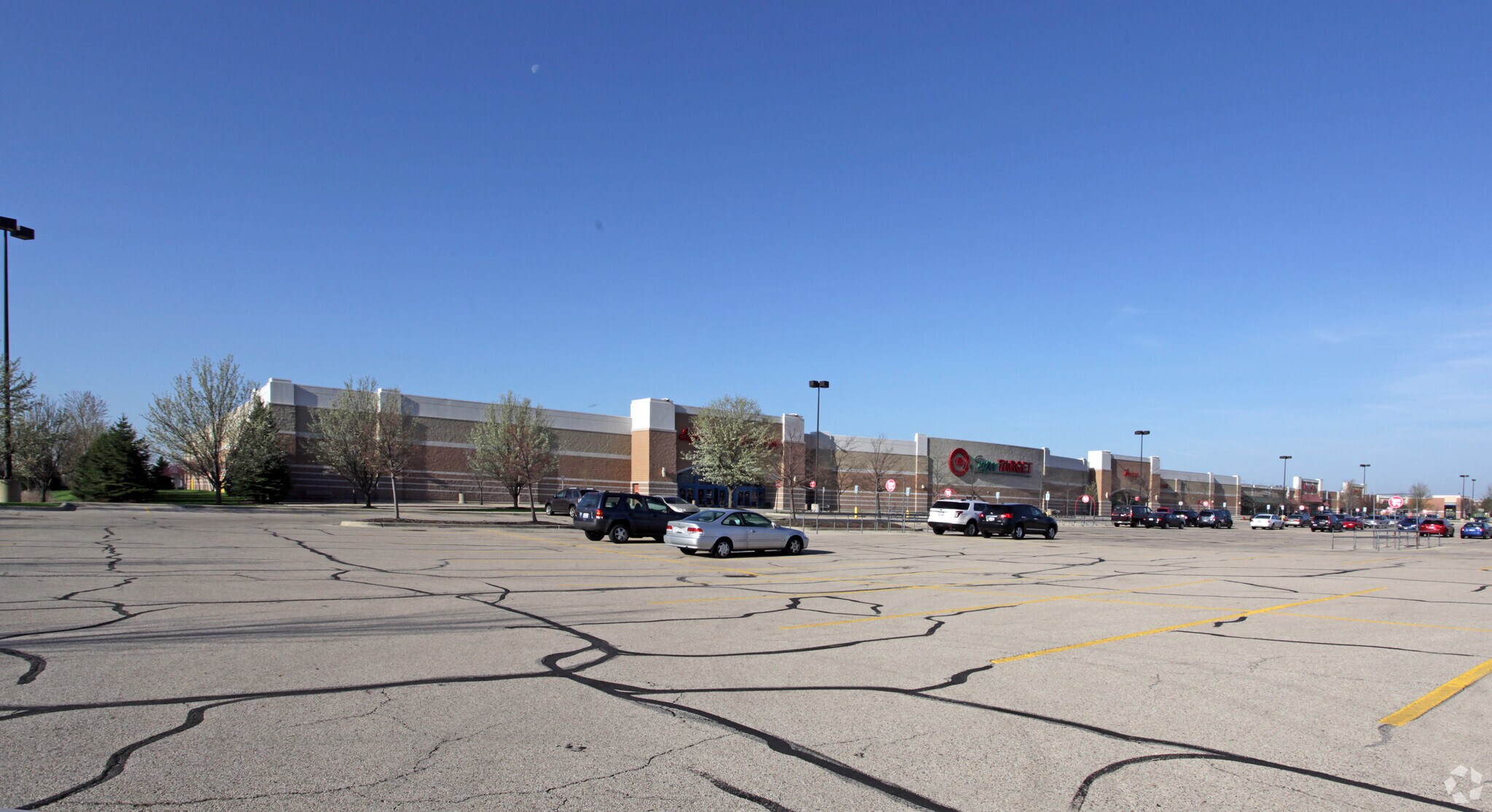 3851-3873 E Main St, St Charles, IL à louer Photo de l’immeuble– Image 1 sur 9