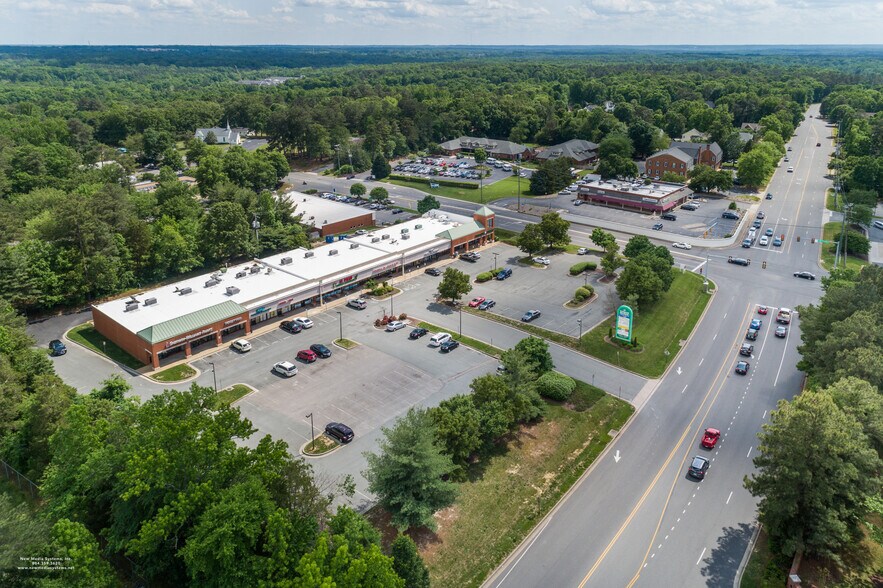 3401-3431 Cox Rd, Richmond, VA à louer - Photo de l’immeuble – Image 3 sur 10