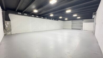 5000 Lake Worth Rd, Lake Worth, FL à louer Photo intérieure– Image 1 sur 7