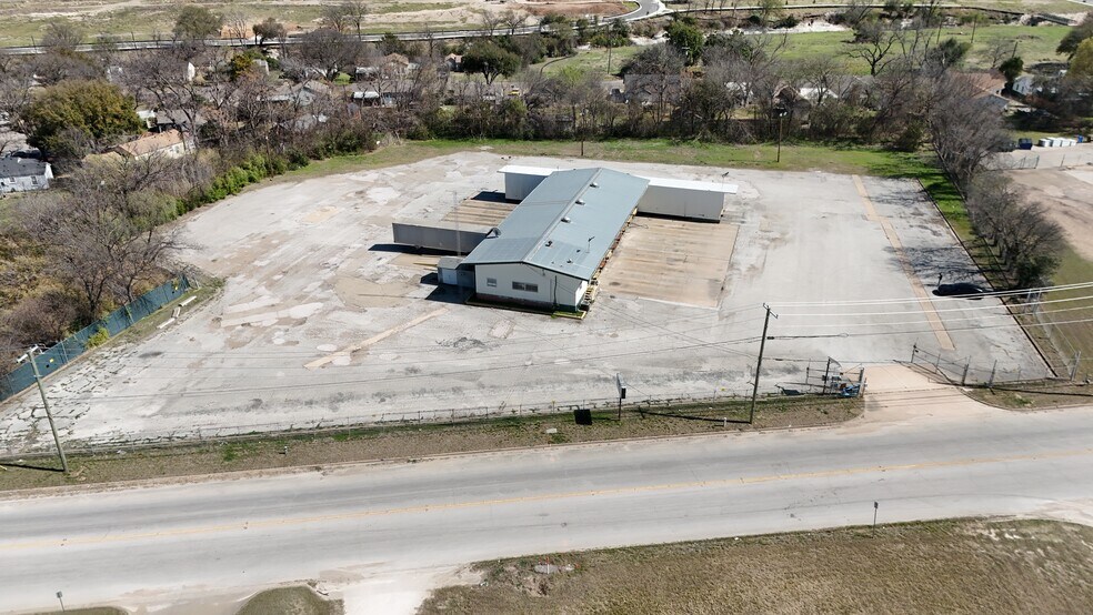 3230 Clay Ave, Waco, TX à vendre - Photo de l’immeuble – Image 3 sur 14