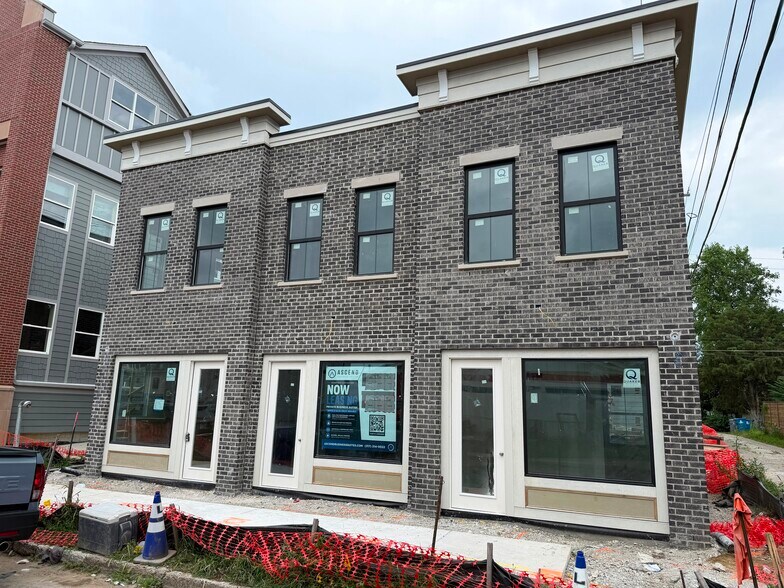 1032 Clinton St, Noblesville, IN à louer - Photo de la construction – Image 2 sur 2