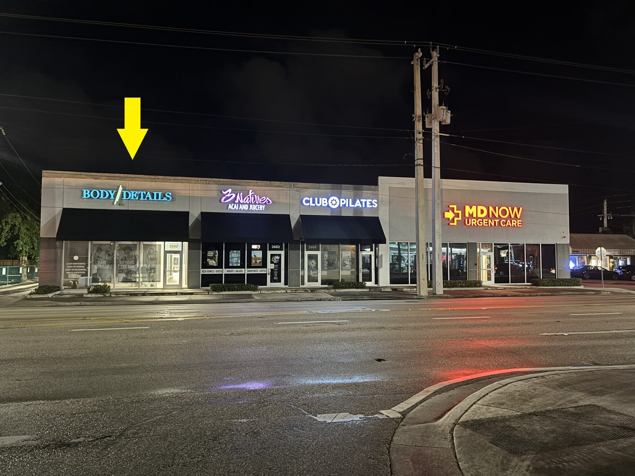 2602 S Dixie Hwy, West Palm Beach, FL à louer Photo de l’immeuble– Image 1 sur 19