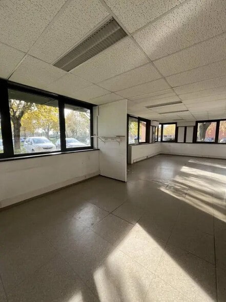 90 Rue Du Village D'Entreprises, Labège à louer - Photo de l’immeuble – Image 2 sur 5