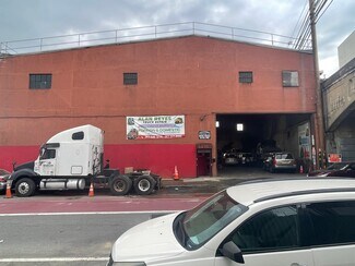 Plus de détails pour 9410 Merrick Blvd, Jamaica, NY - Industriel/Logistique à louer