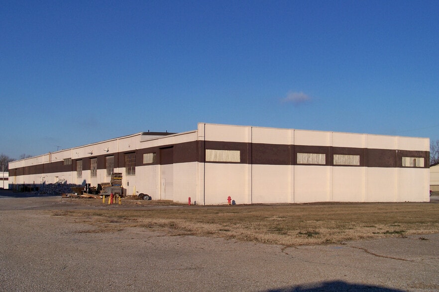 400 A St, Granite City, IL à louer - Photo principale – Image 1 sur 2