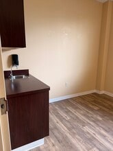 16151 Weber Rd, Joliet, IL à louer Photo intérieure– Image 2 sur 9