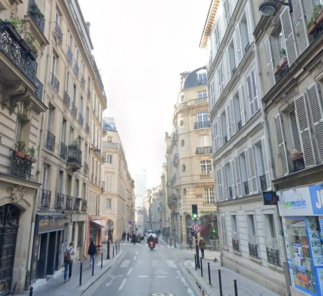 Local commercial dans Paris à louer - Photo de l’immeuble – Image 2 sur 4
