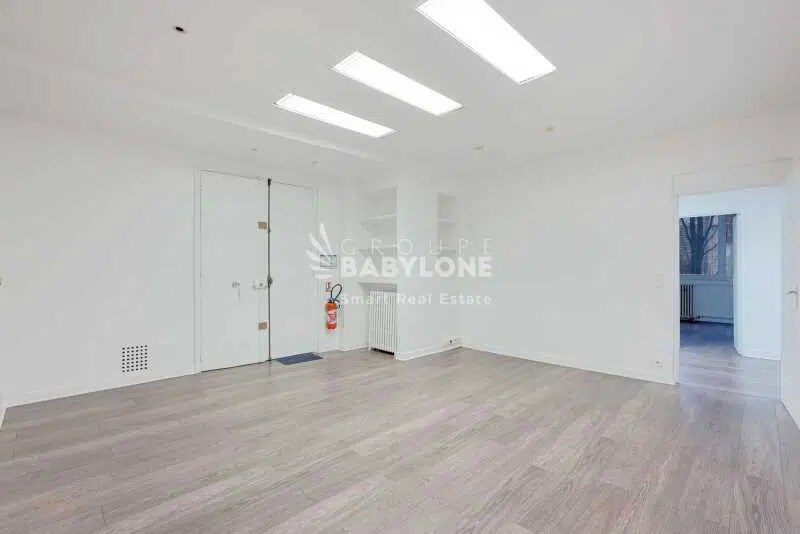Bureau dans Montrouge à louer - Photo de l’immeuble – Image 3 sur 26