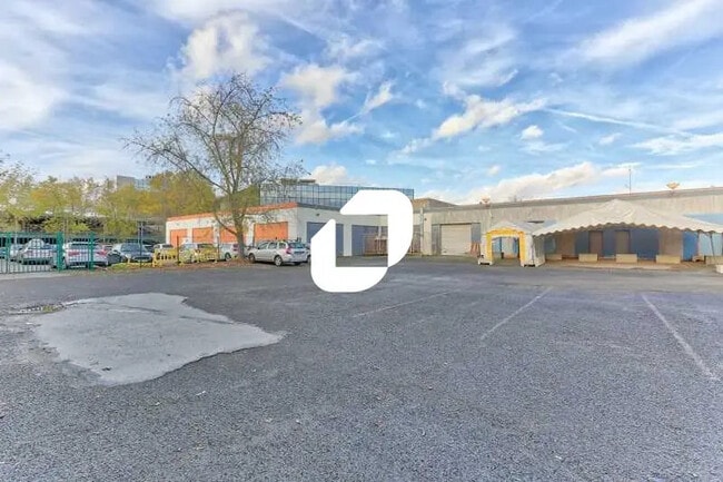 Plus de détails pour Bureau à louer