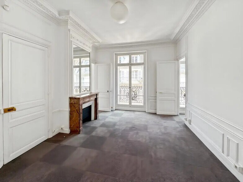 Bureau dans Paris à louer - Photo de l’immeuble – Image 2 sur 19
