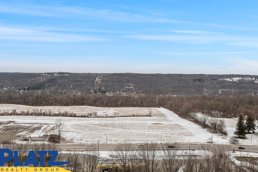 Center Road, Lowellville, OH à vendre - Photo de l’immeuble – Image 3 sur 5