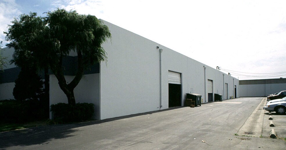 13909-13929 Struikman Rd, Cerritos, CA à louer - Autre – Image 2 sur 10