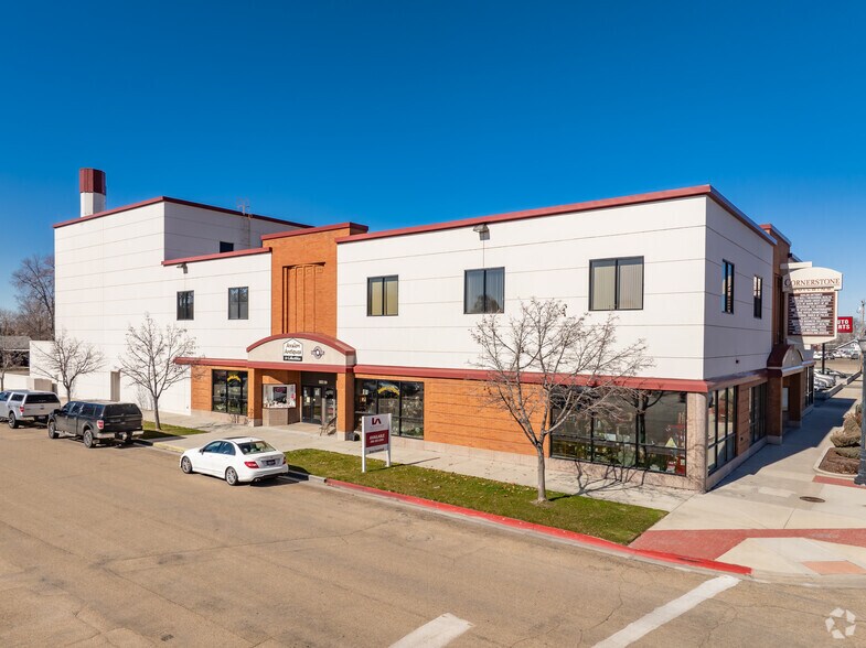 524 Cleveland Blvd, Caldwell, ID à vendre - Photo de l’immeuble – Image 2 sur 13