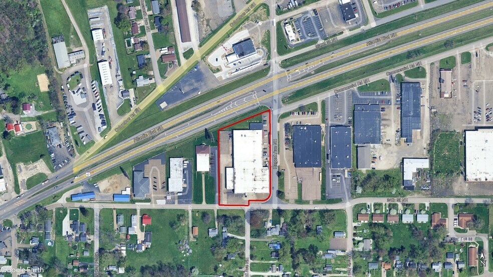 2580 Atlantic Blvd NE, Canton, OH à louer - Photo de l’immeuble – Image 2 sur 3