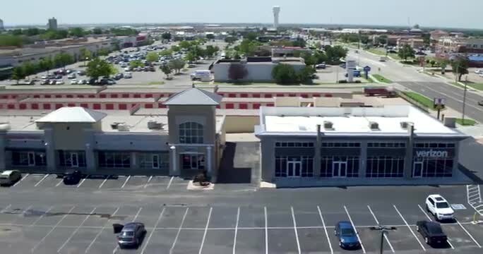 3303 S Boulevard St, Edmond, OK à louer - Vidéo sur l’annonce professionnelle – Image 2 sur 2