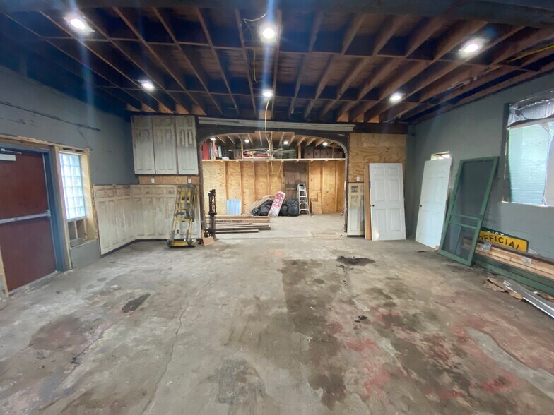 18 112th St, Troy, NY à louer - Photo intérieure – Image 3 sur 10