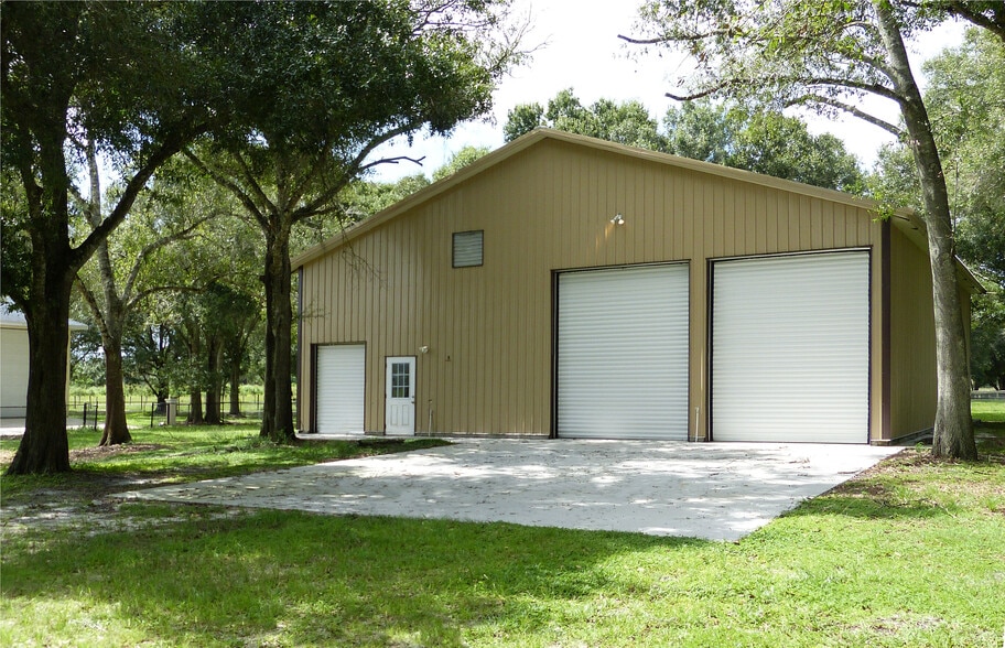 11980 Midway Road, Fort Pierce, FL à vendre - Photo principale – Image 1 sur 17