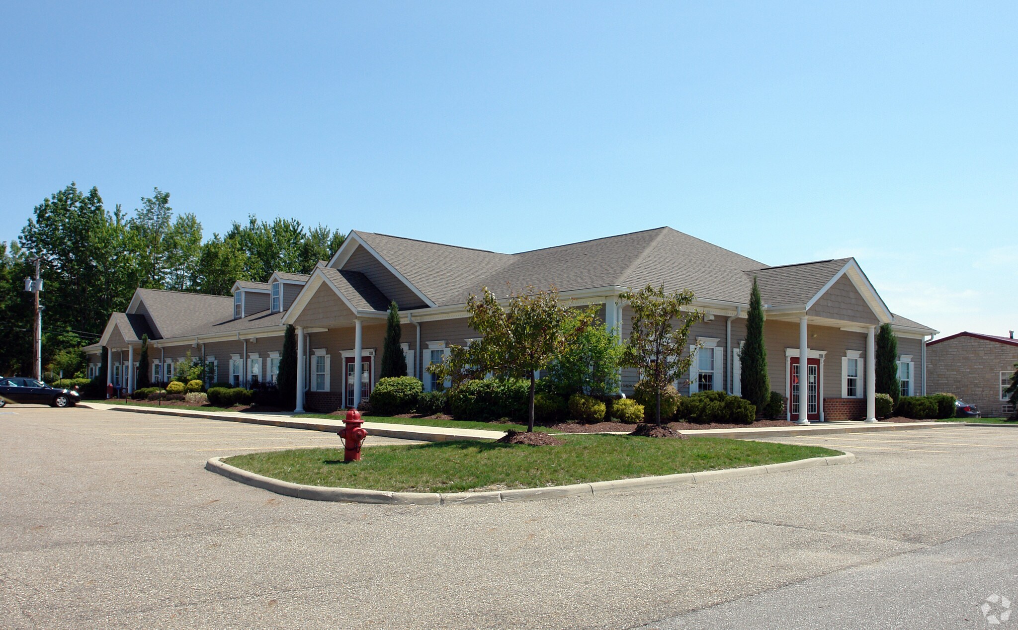 2494-2508 Medina Rd, Medina, OH à louer Photo principale– Image 1 sur 10