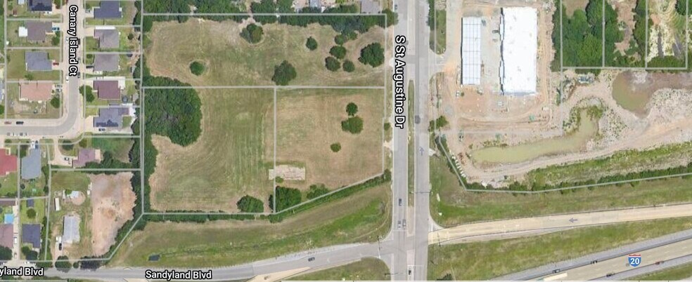 1601 S St. Augustine Dr, Dallas, TX à vendre - Photo de l’immeuble – Image 3 sur 3