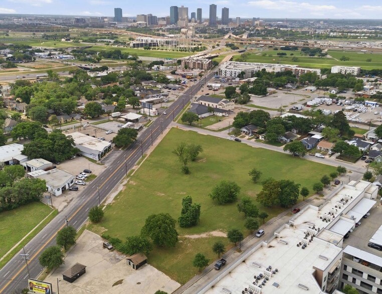 2819 E Belknap St, Fort Worth, TX à vendre - Aérien – Image 3 sur 3