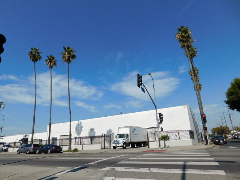 365 E Jefferson Blvd, Los Angeles, CA à louer - Photo de l’immeuble – Image 1 sur 7