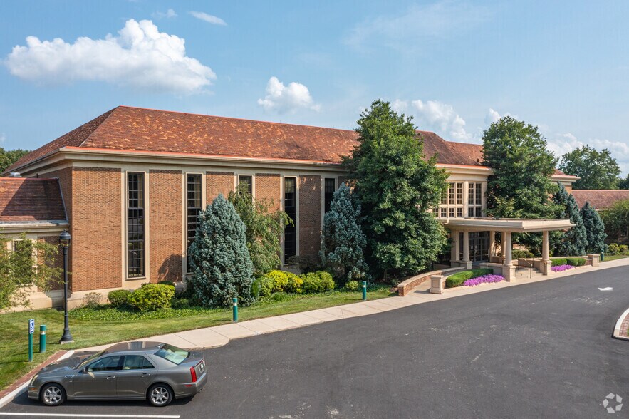 20 Montchanin Rd, Greenville, DE à louer - Photo de l’immeuble – Image 1 sur 8