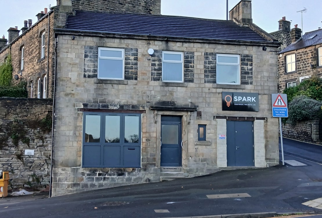 Spinners House Bachelor Ln, Leeds à louer Photo de l’immeuble– Image 1 sur 3