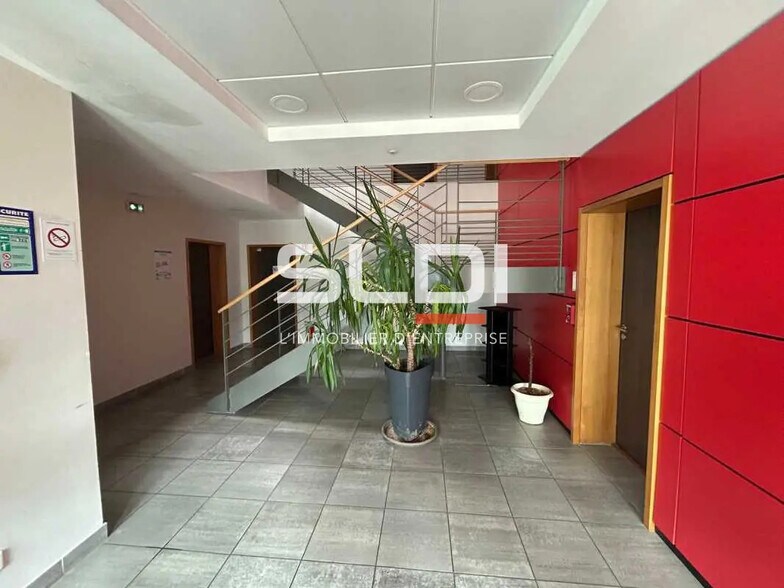 Bureau dans Limas à vendre - Photo de l’immeuble – Image 2 sur 8