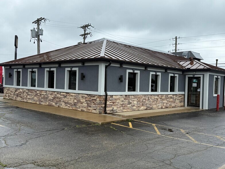 4211 Linden Ave, Dayton, OH à vendre - Photo de l’immeuble – Image 2 sur 12