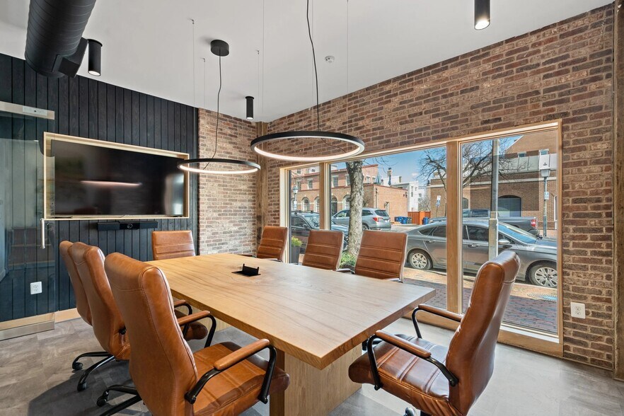 116-118 N Saint Asaph St, Alexandria, VA à louer - Photo principale – Image 1 sur 17