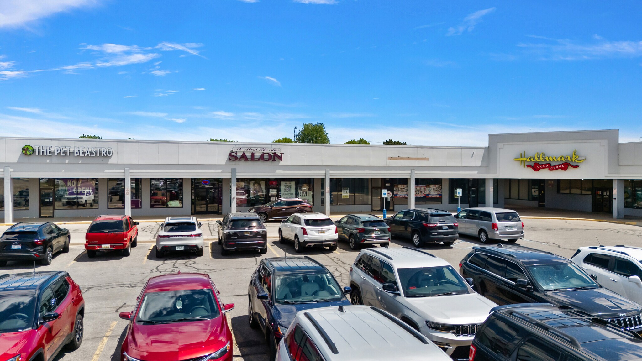 13700-13894 E 14 Mile Rd, Warren, MI à louer Photo intérieure– Image 1 sur 1