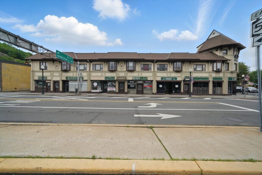 KipLou Realty Portfolio portefeuille de 7 biens à vendre sur LoopNet.fr - Photo de l’immeuble – Image 3 sur 97