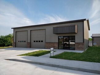 Plus de détails pour 165 Williams St, Tahlequah, OK - Local d'activités à louer