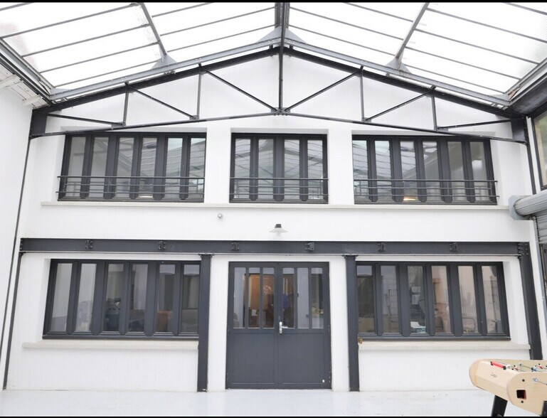 Bureau dans Montreuil à vendre - Photo de l’immeuble – Image 2 sur 7