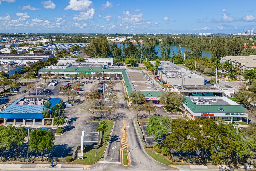 920-1020 W Hallandale Beach Blvd, Hallandale Beach, FL à louer - Aérien – Image 3 sur 19